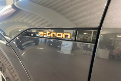 Audi e-tron Advanced quattro