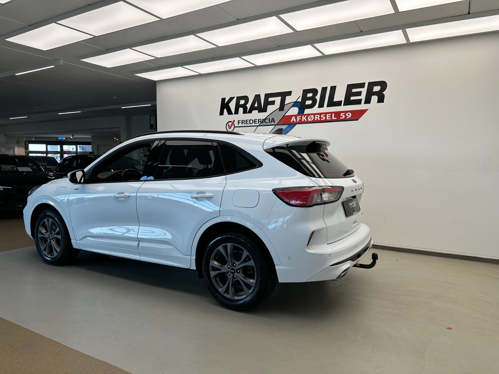 Billede af Ford Kuga 2,5 PHEV ST-Line CVT Van