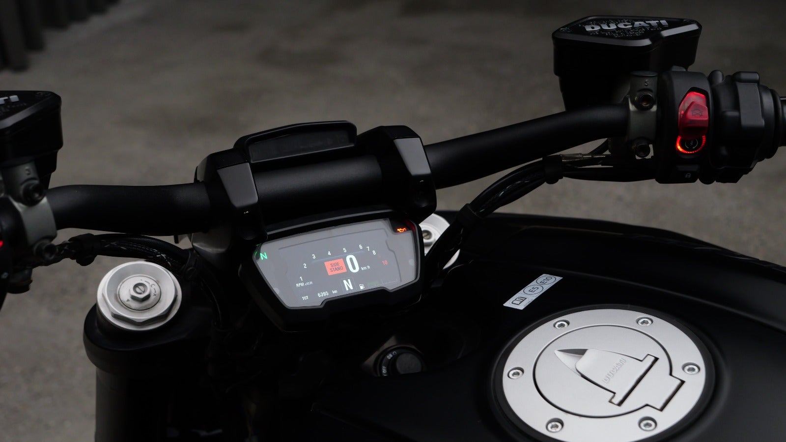 Ducati Diavel 1260 S Black & Steel