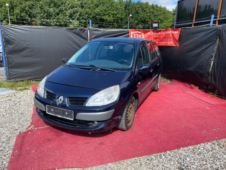 Renault Grand Scenic III dCi 130 Dynamique 7prs