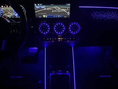 Mercedes EQA250+ AMG Line Van