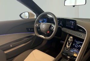 MG Cyberster GT Performance