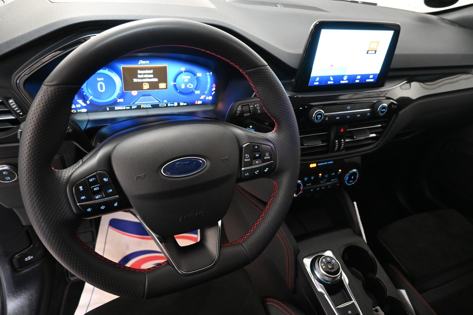 Ford Kuga PHEV Graphite Tech CVT