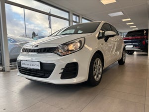 Kia Rio CVVT Style+