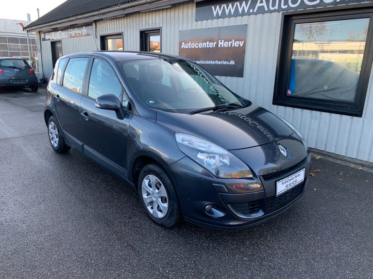 Renault Scenic III 16V Dynamique