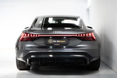Audi e-tron GT quattro