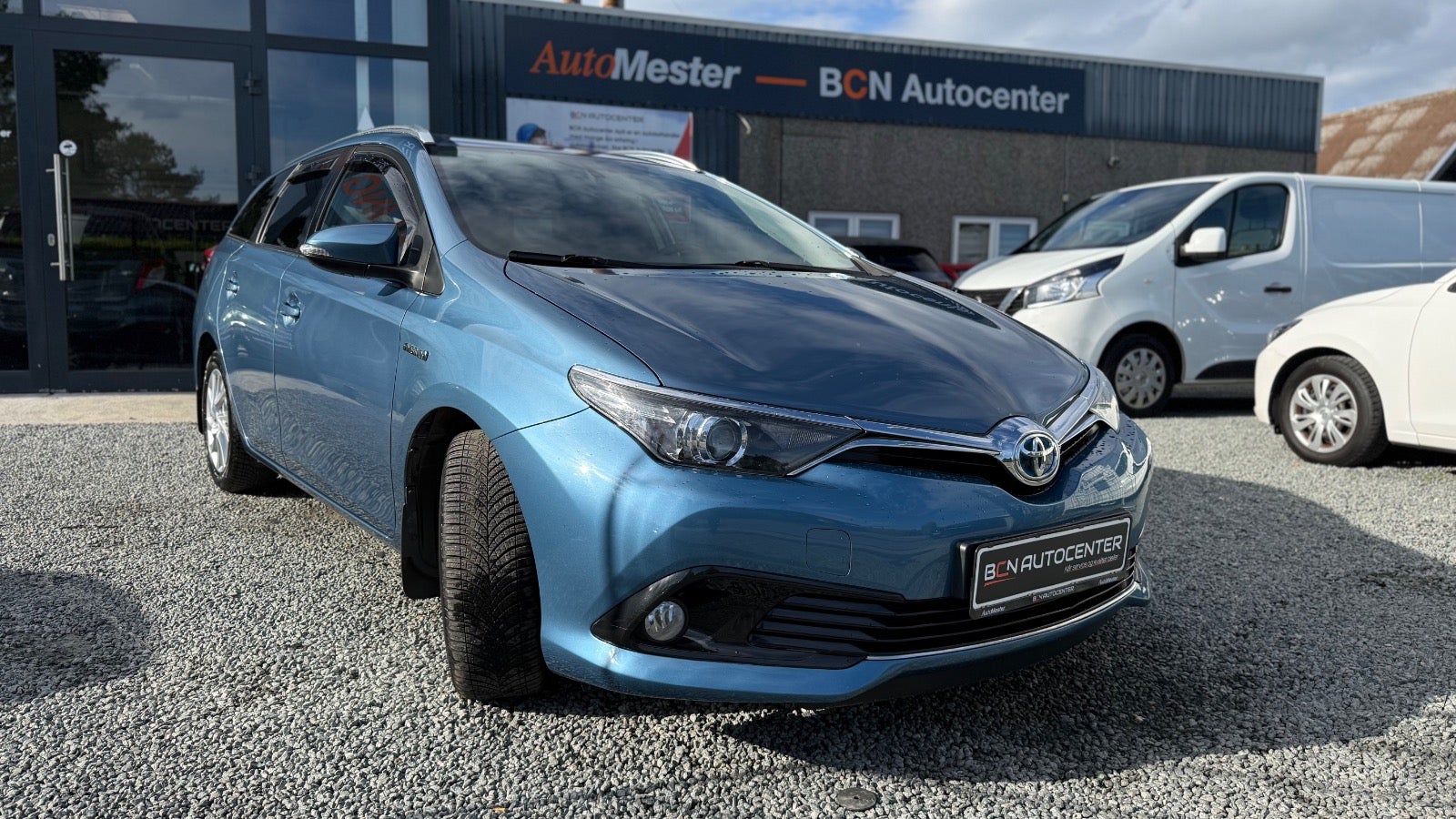 Billede af Toyota Auris 1,8 Hybrid H2 Comfort Touring Sports CVT