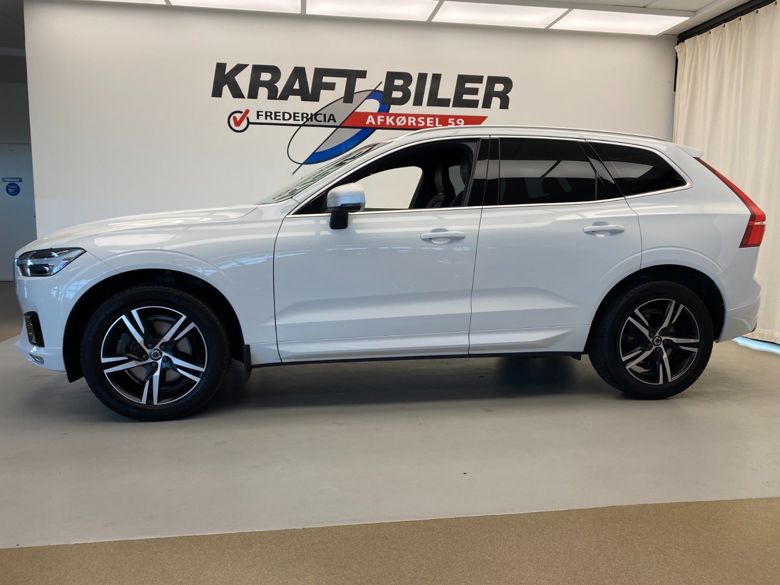 Billede af Volvo XC60 2,0 D4 190 R-Design aut.