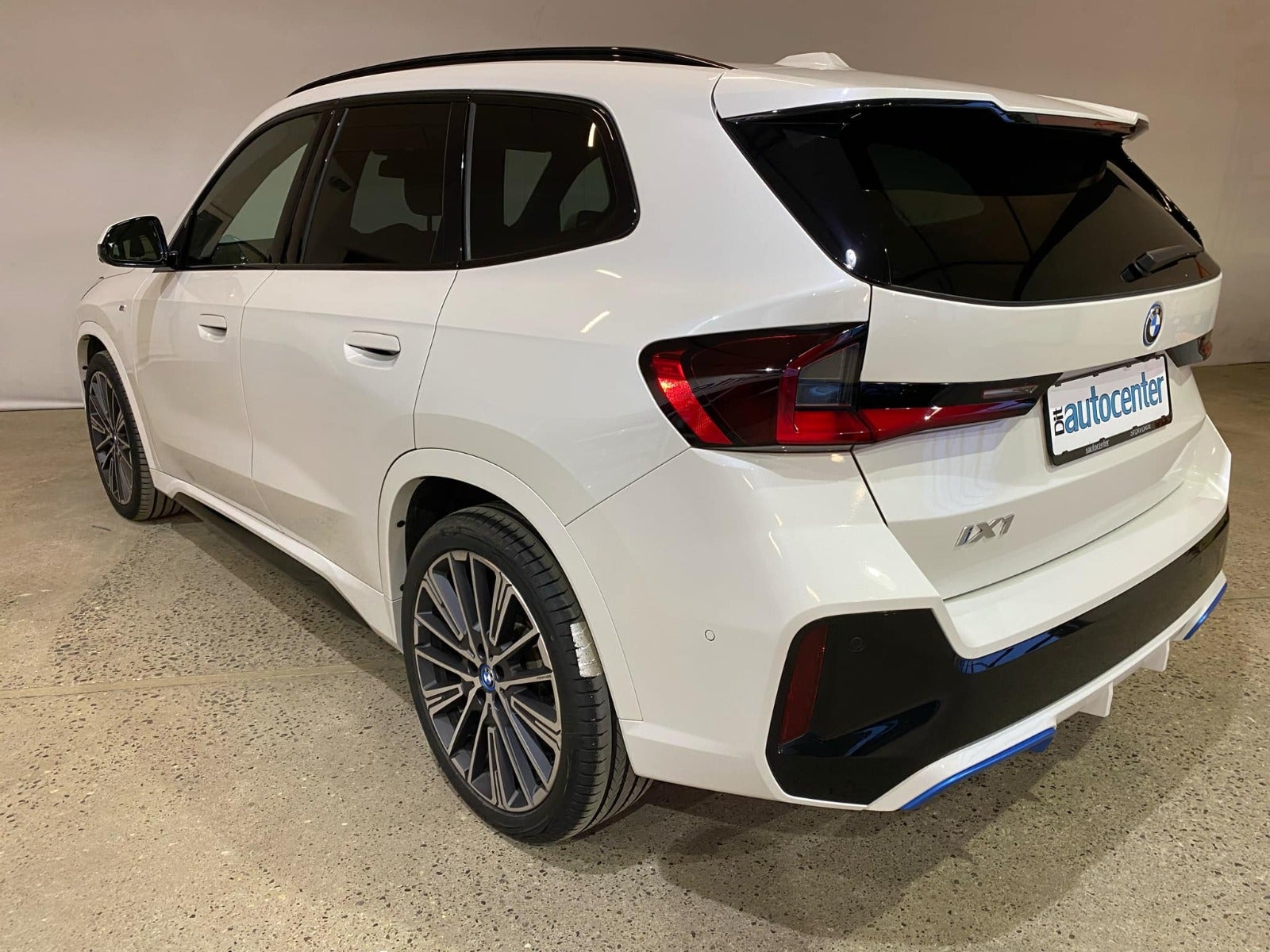 BMW iX1 xDrive30 Fully Charged M-Sport