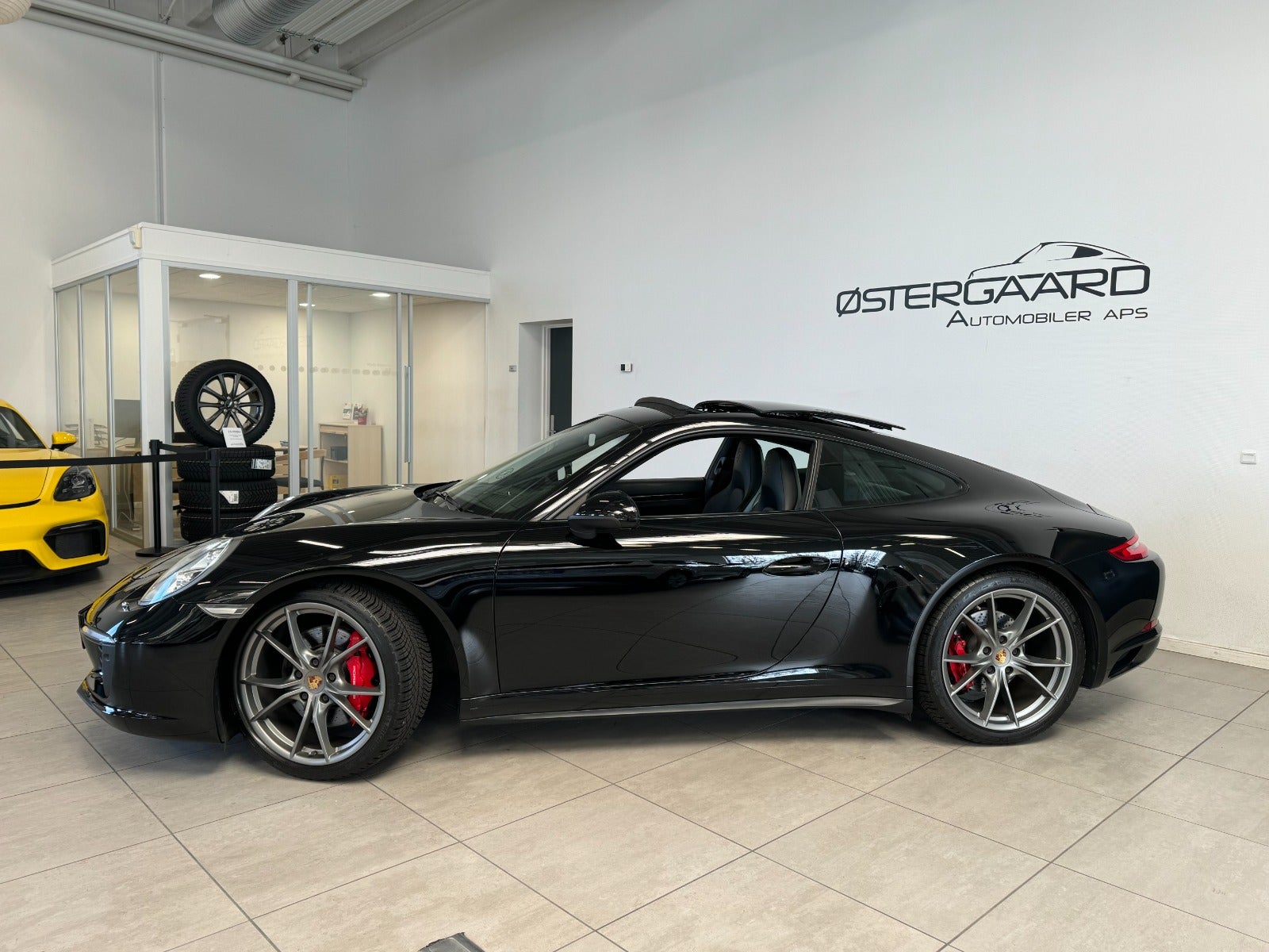 Porsche 911 Carrera 4S 2016