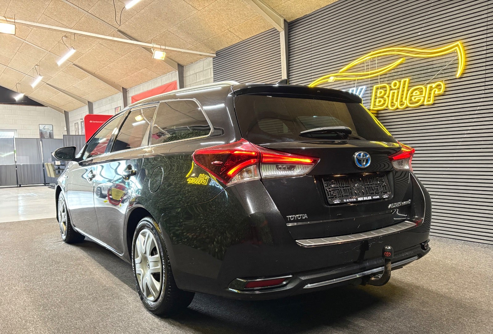 Billede af Toyota Auris 1,8 Hybrid H3 Touring Sports CVT