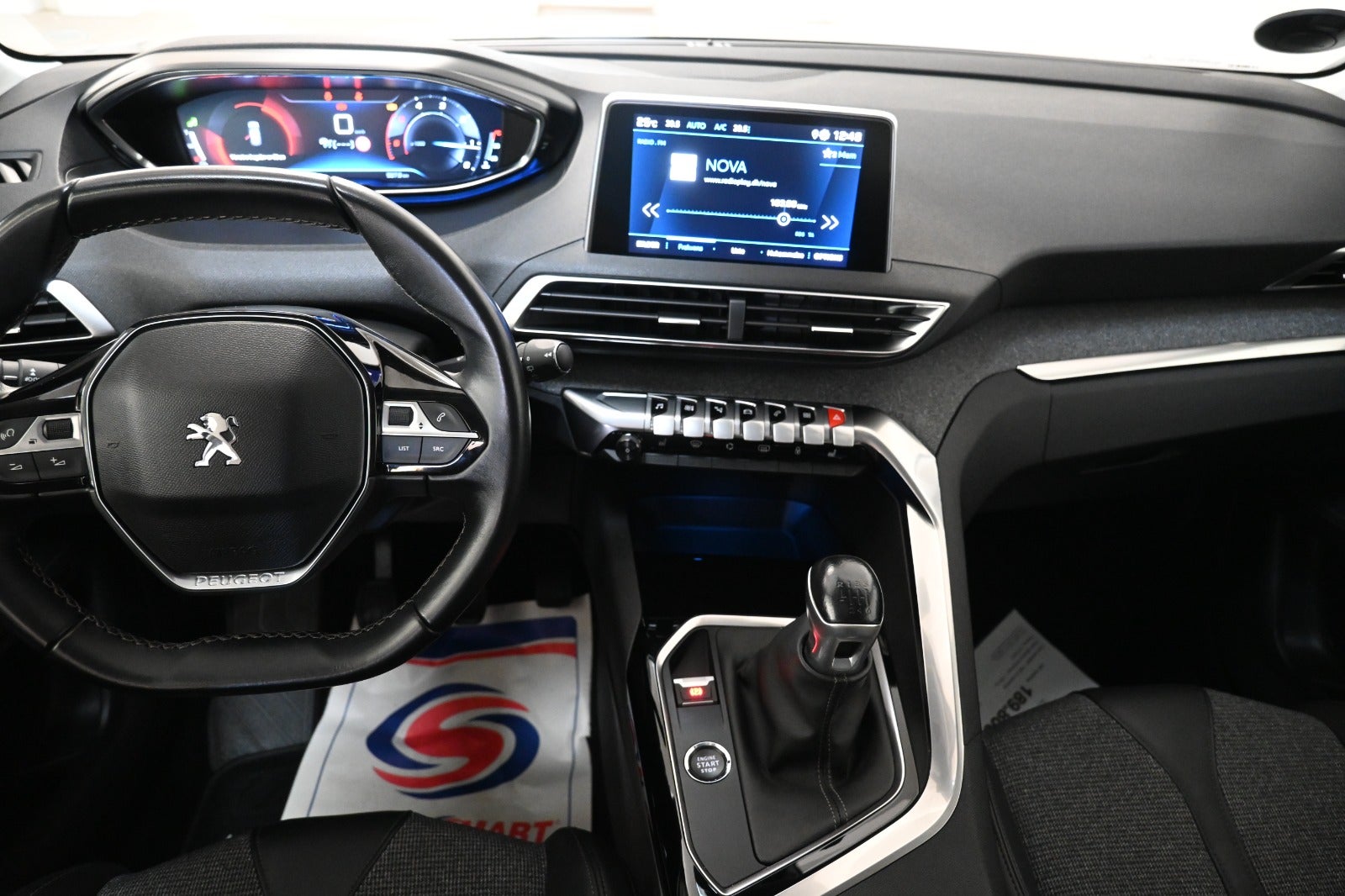 Peugeot 3008 BlueHDi 130 Infinity LTD