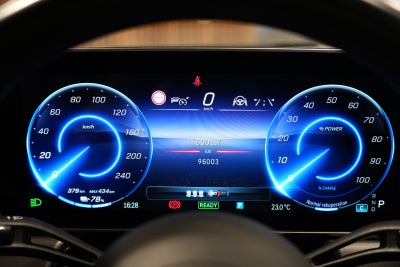 Mercedes EQE350