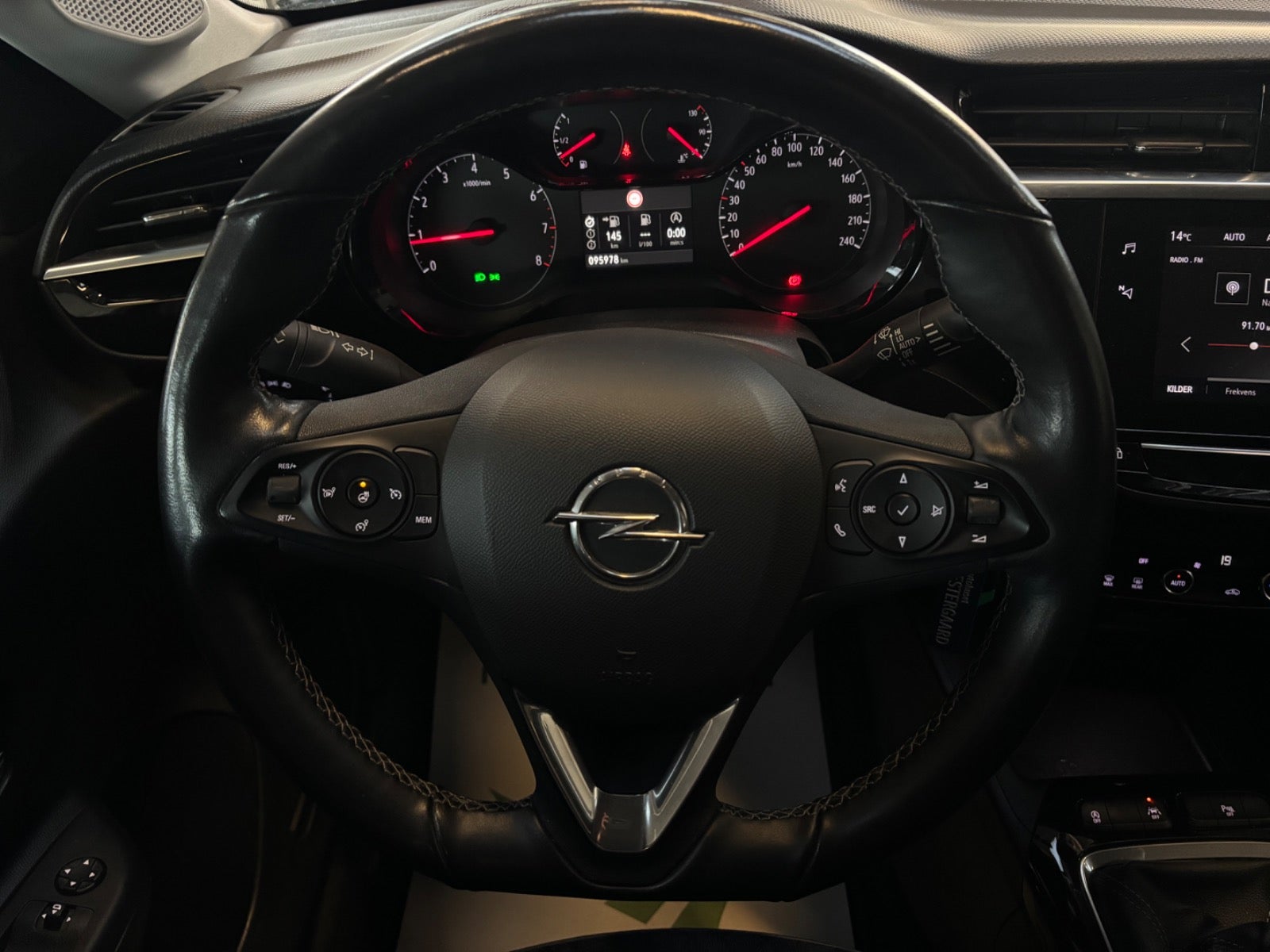 Opel Corsa D 102 Elegance