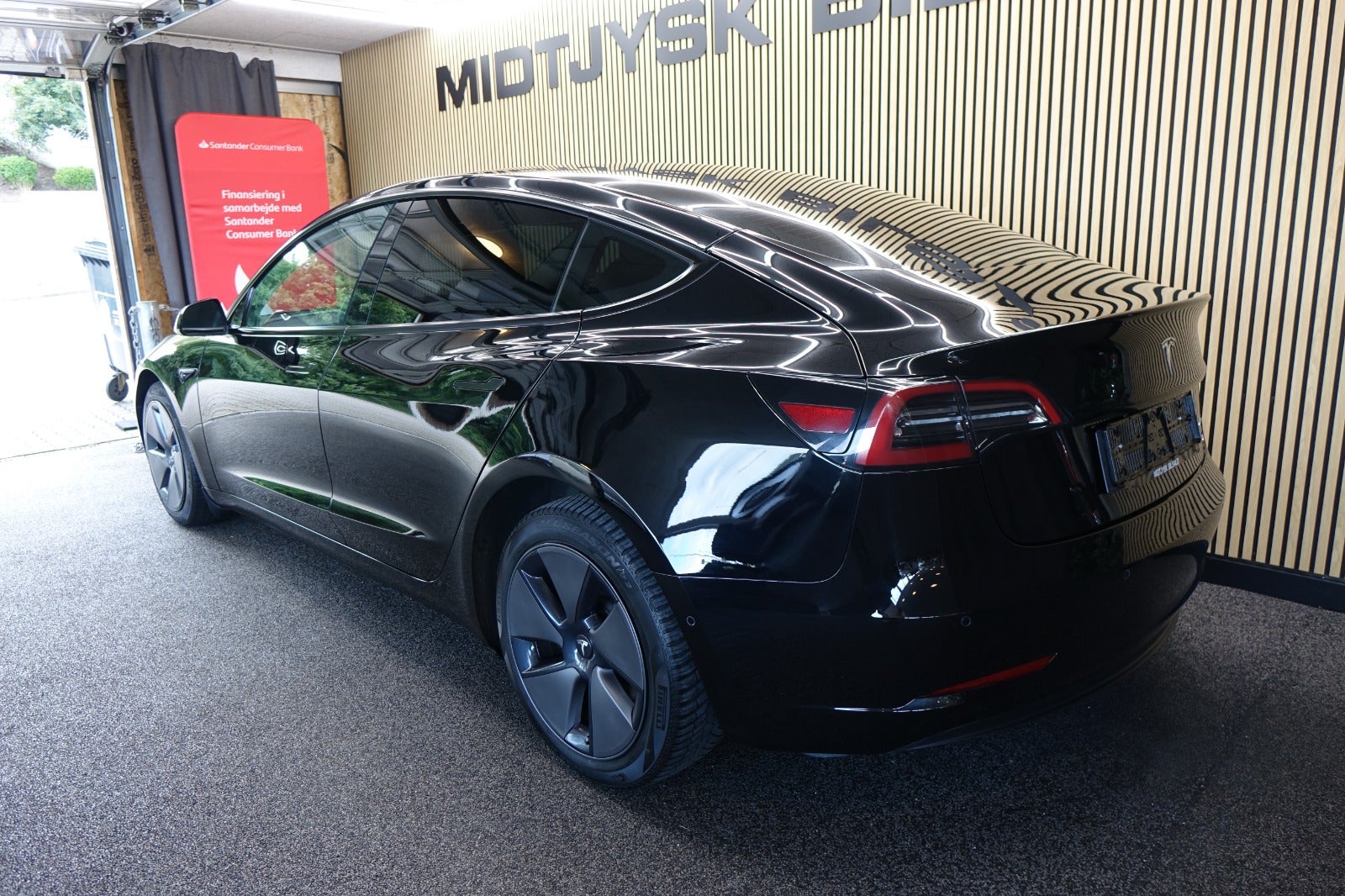 Tesla Model 3, Billede 11