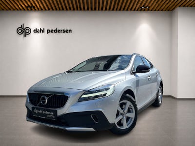 Volvo V40 1,5 T3 152 Momentum aut. 5d
