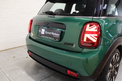 MINI Cooper SE Camden Edition