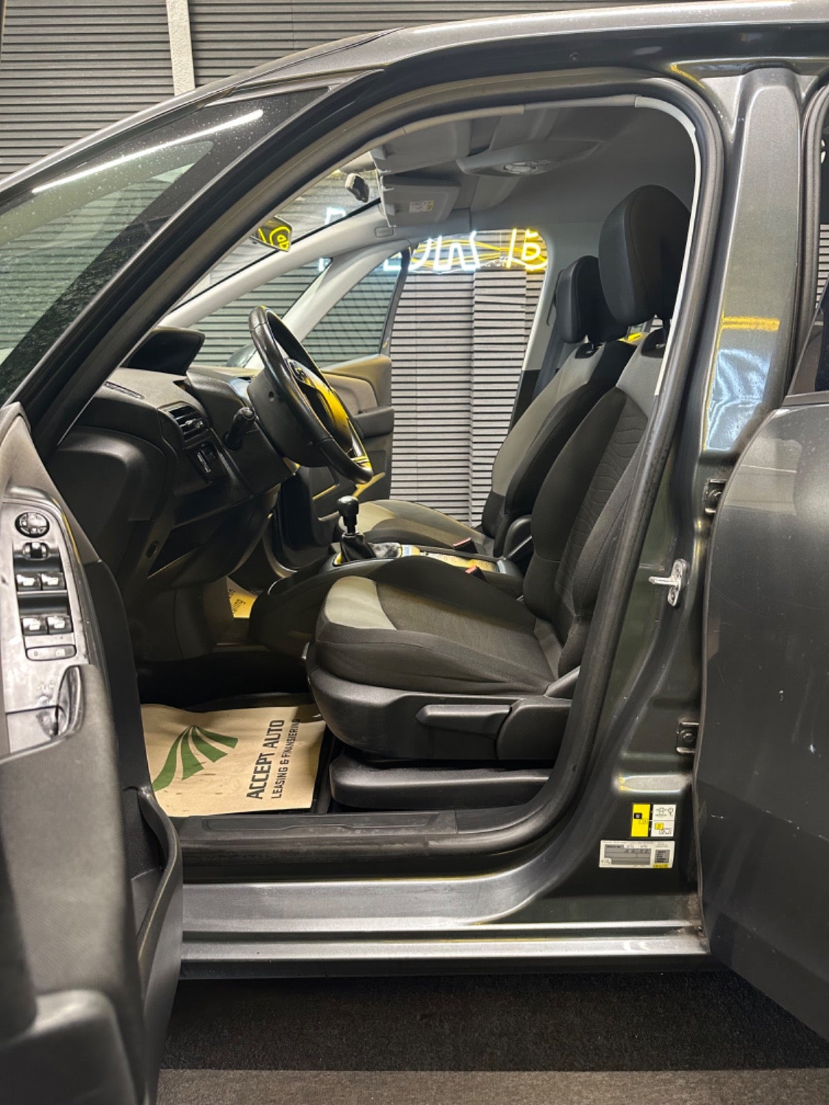 Billede af Citroën Grand C4 Picasso 1,6 e-HDi 115 Intensive 7prs