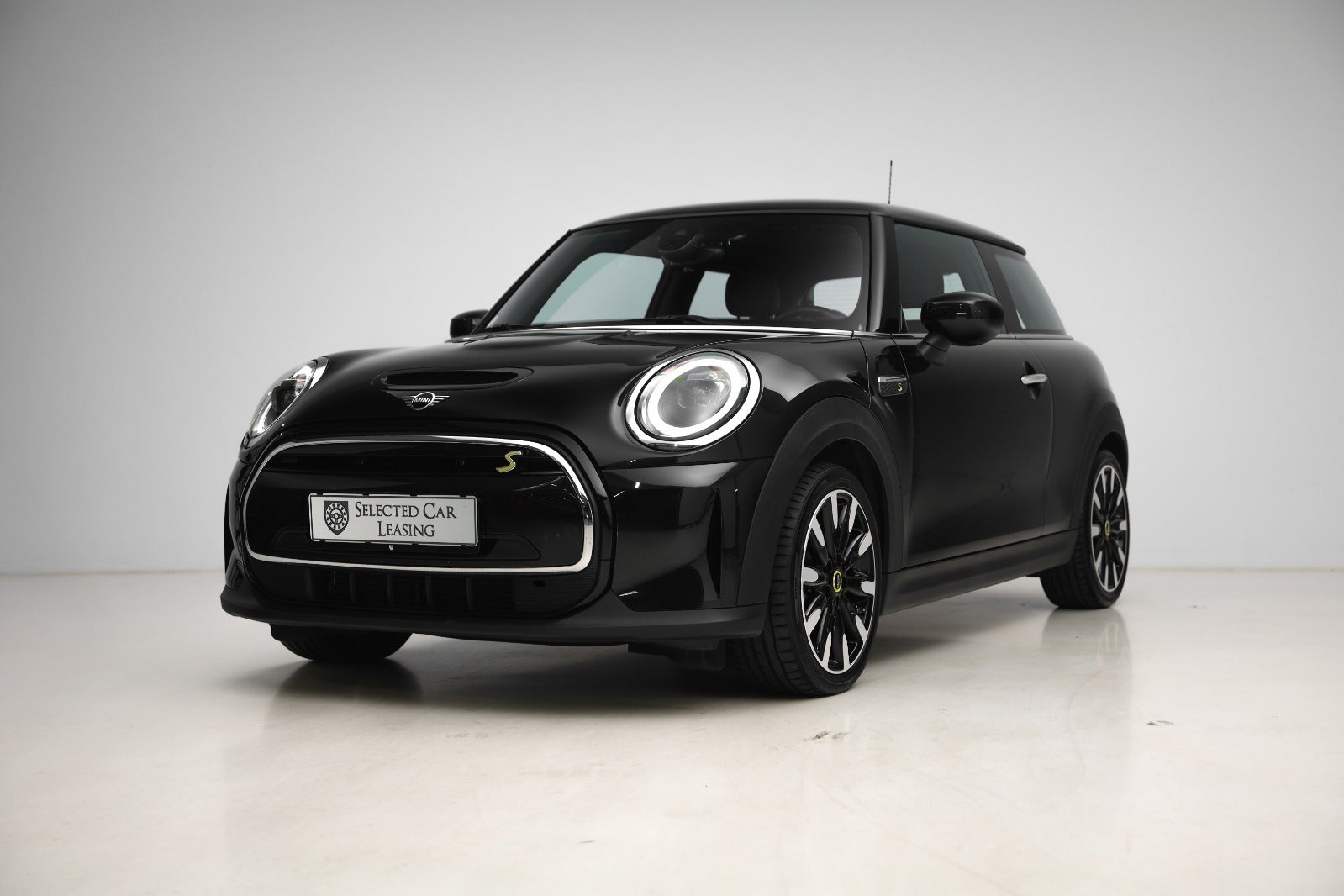 MINI Cooper SE Classic Trim