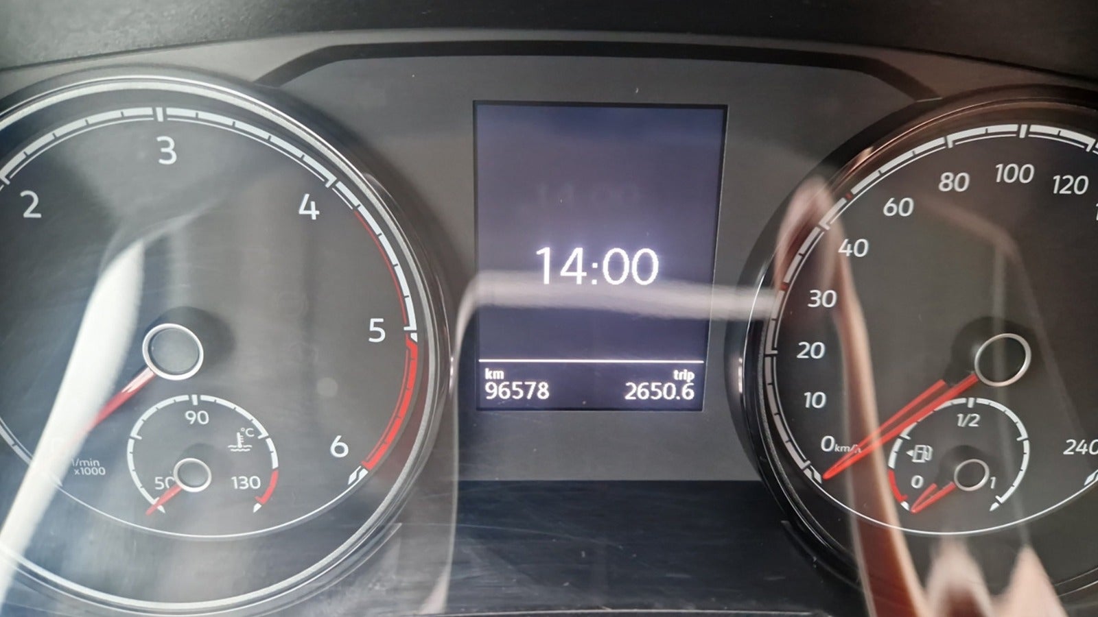 Billede af VW Transporter 2,0 TDi 150 Kassevogn DSG lang