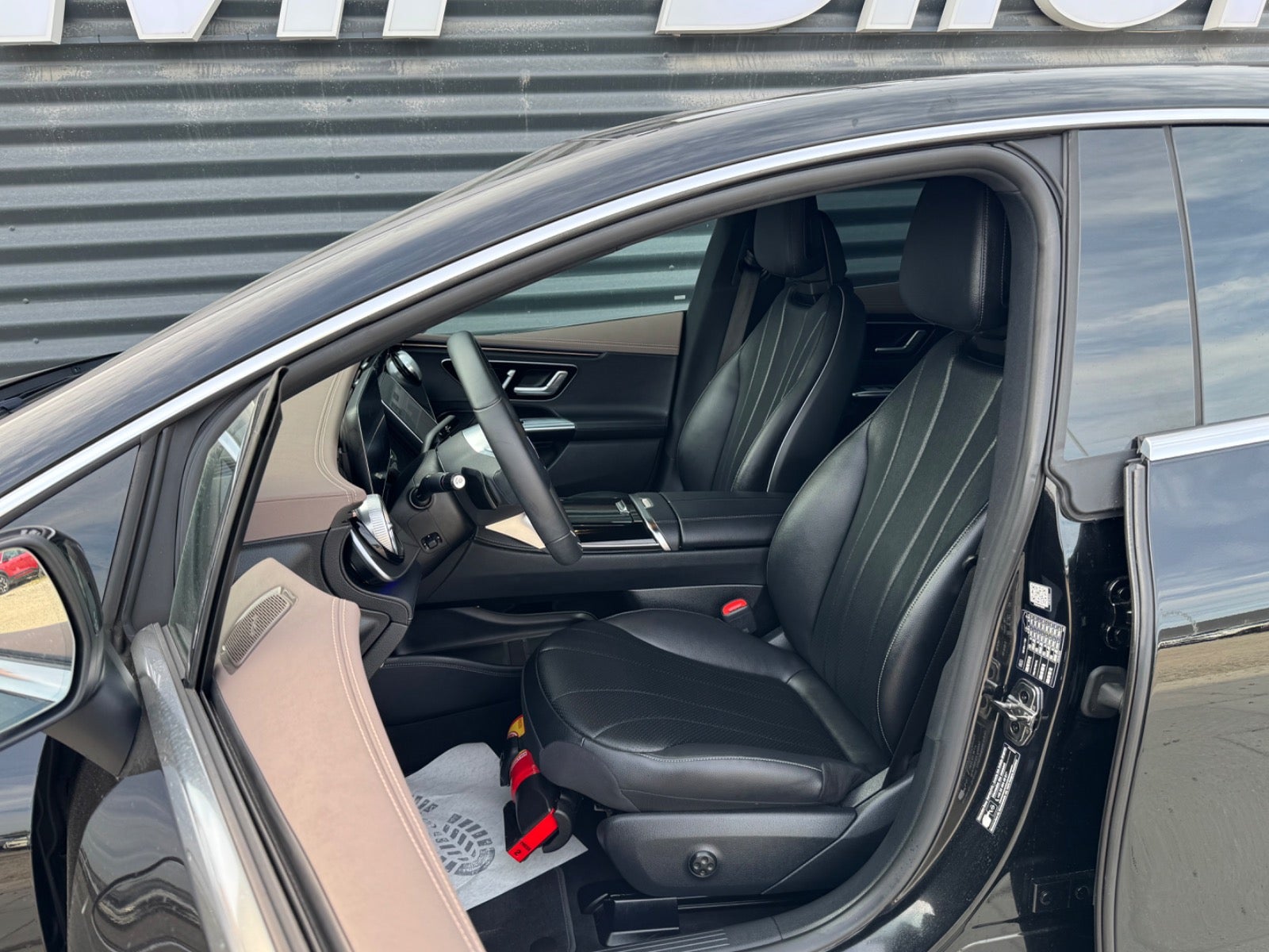 Billede af Mercedes EQE300 Avantgarde