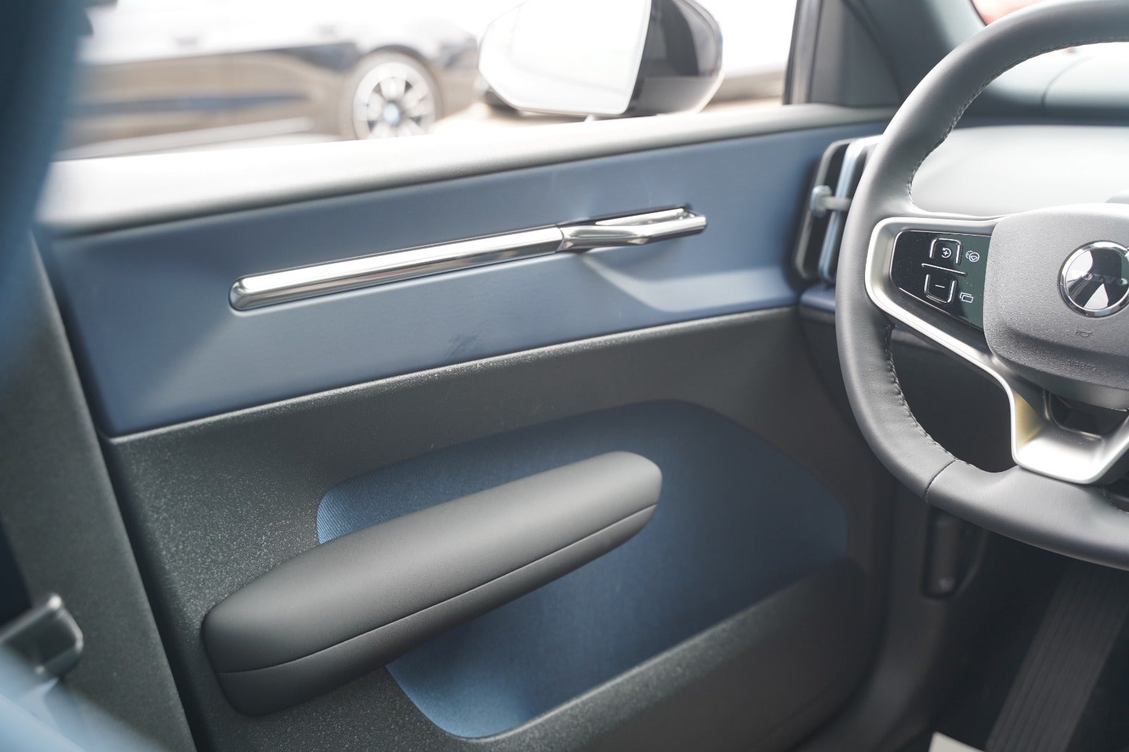 Billede af Volvo EX30  Extended Range Ultra