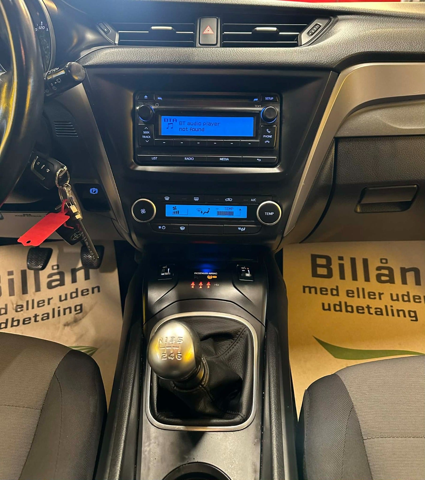 Billede af Toyota Avensis 1,6 D-4D T1 Touring Sports