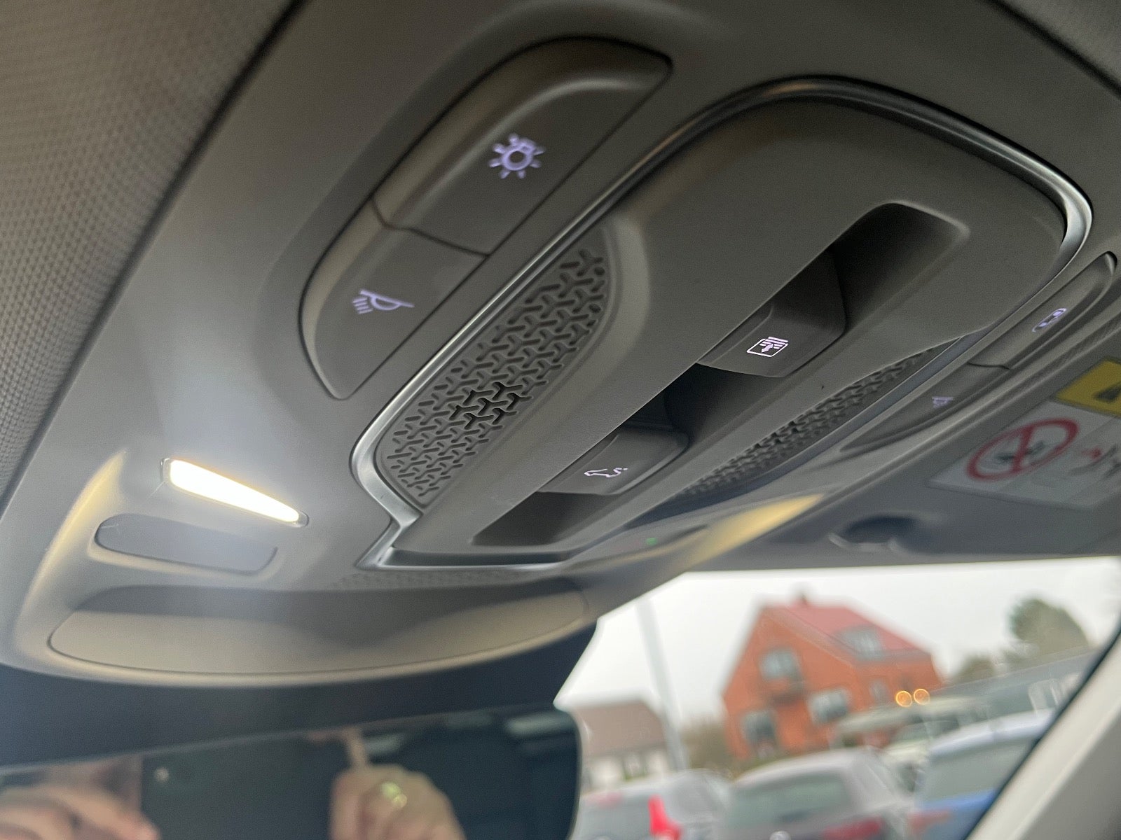 Billede af MG Marvel R  Luxury