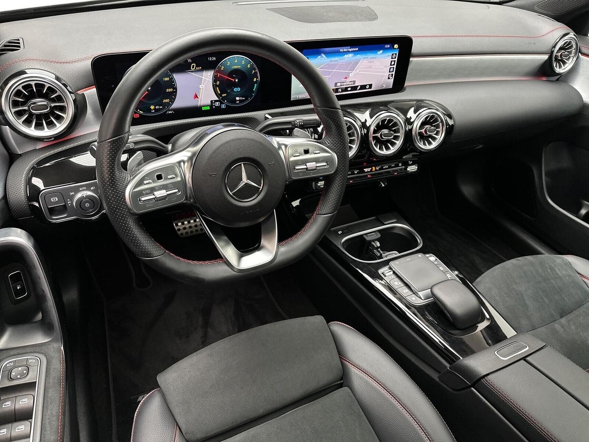 Mercedes CLA250 e AMG Line Shooting Brake aut. billede 3