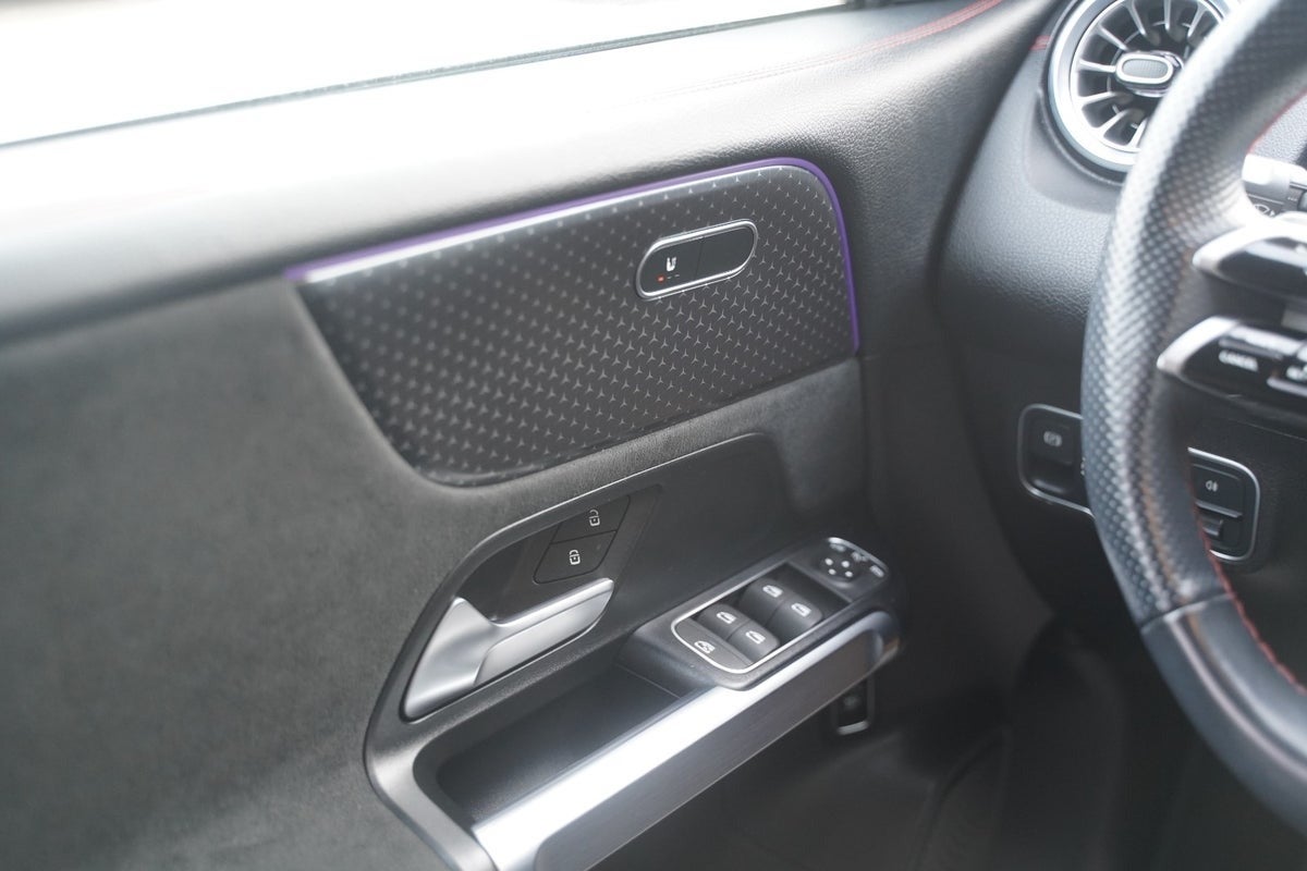 Billede af Mercedes EQB250+  AMG Line