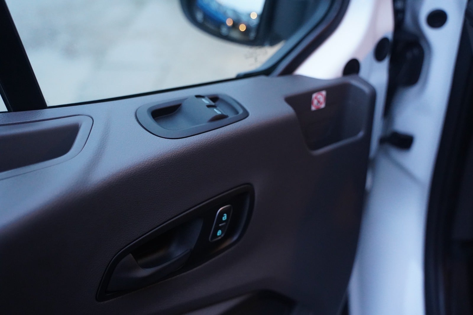 Billede af Ford Transit 350 L2 Van 2,0 TDCi 130 Trend H2 FWD