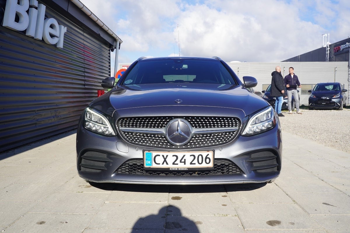 Billede af Mercedes C220 d 2,0 AMG Line stc. aut.