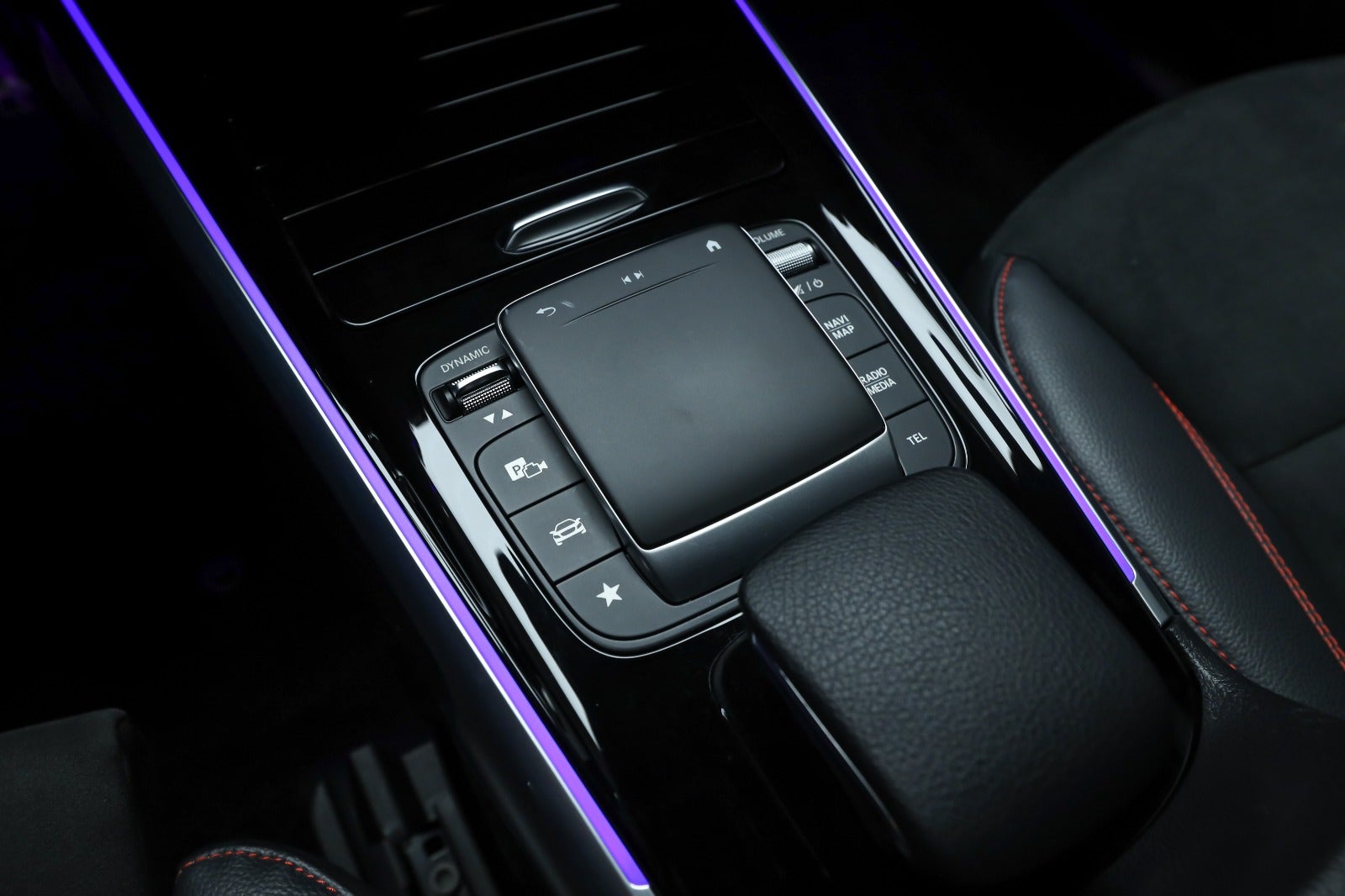 Mercedes-Benz EQB 350