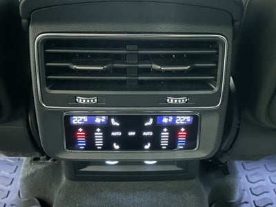 Audi Q7 TDi S-line quattro Tiptr. 7prs