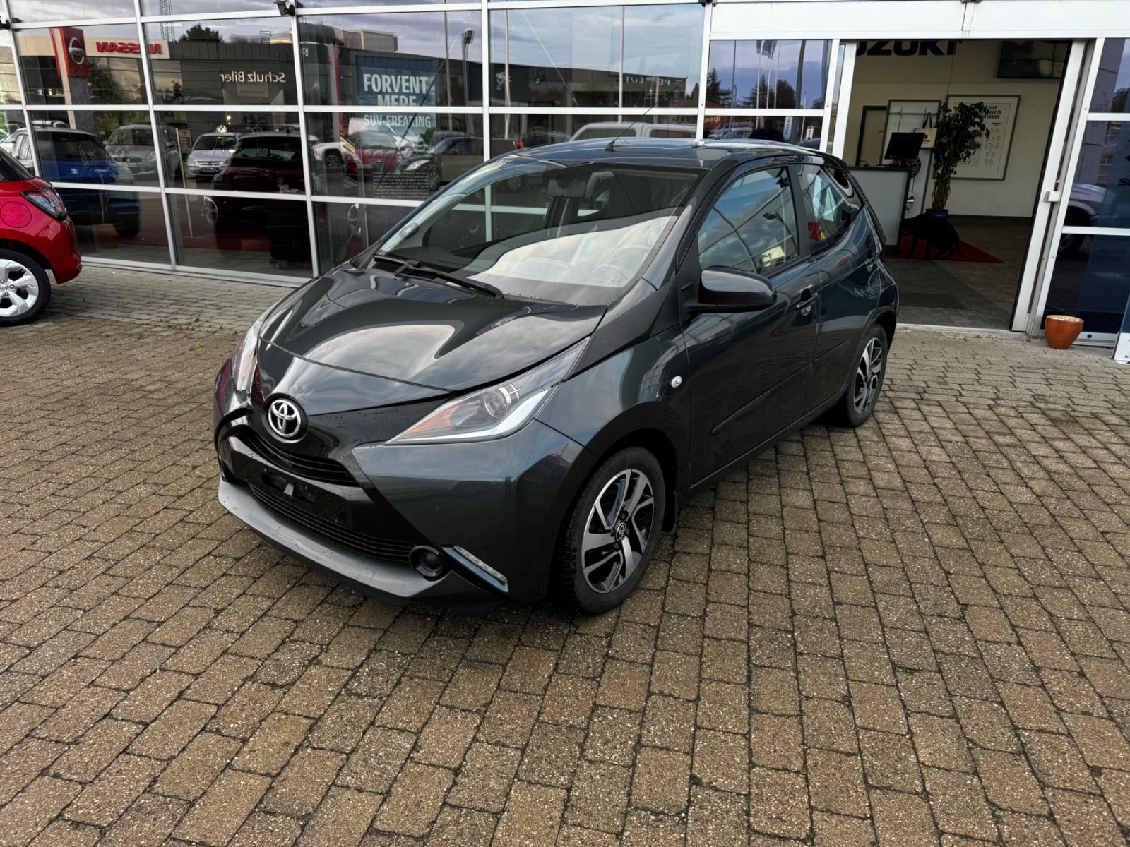 Toyota Aygo 1,0 VVT-i x-play x-touch