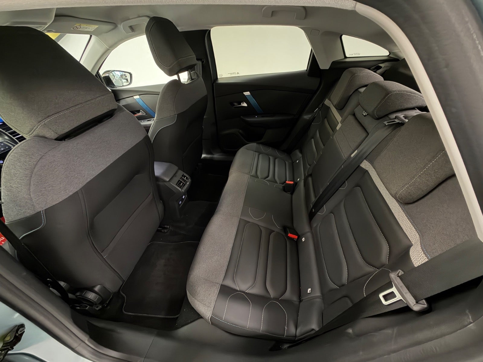 Billede af Citroën ë-C4 50 Concorde