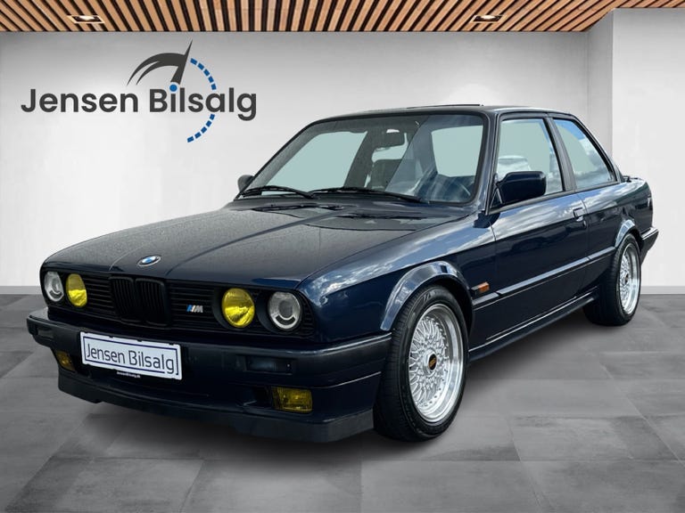 BMW 318iS 