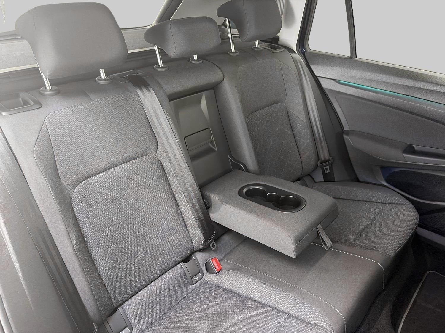 Billede af VW Golf VIII 1,5 eTSi 130 Life Variant DSG
