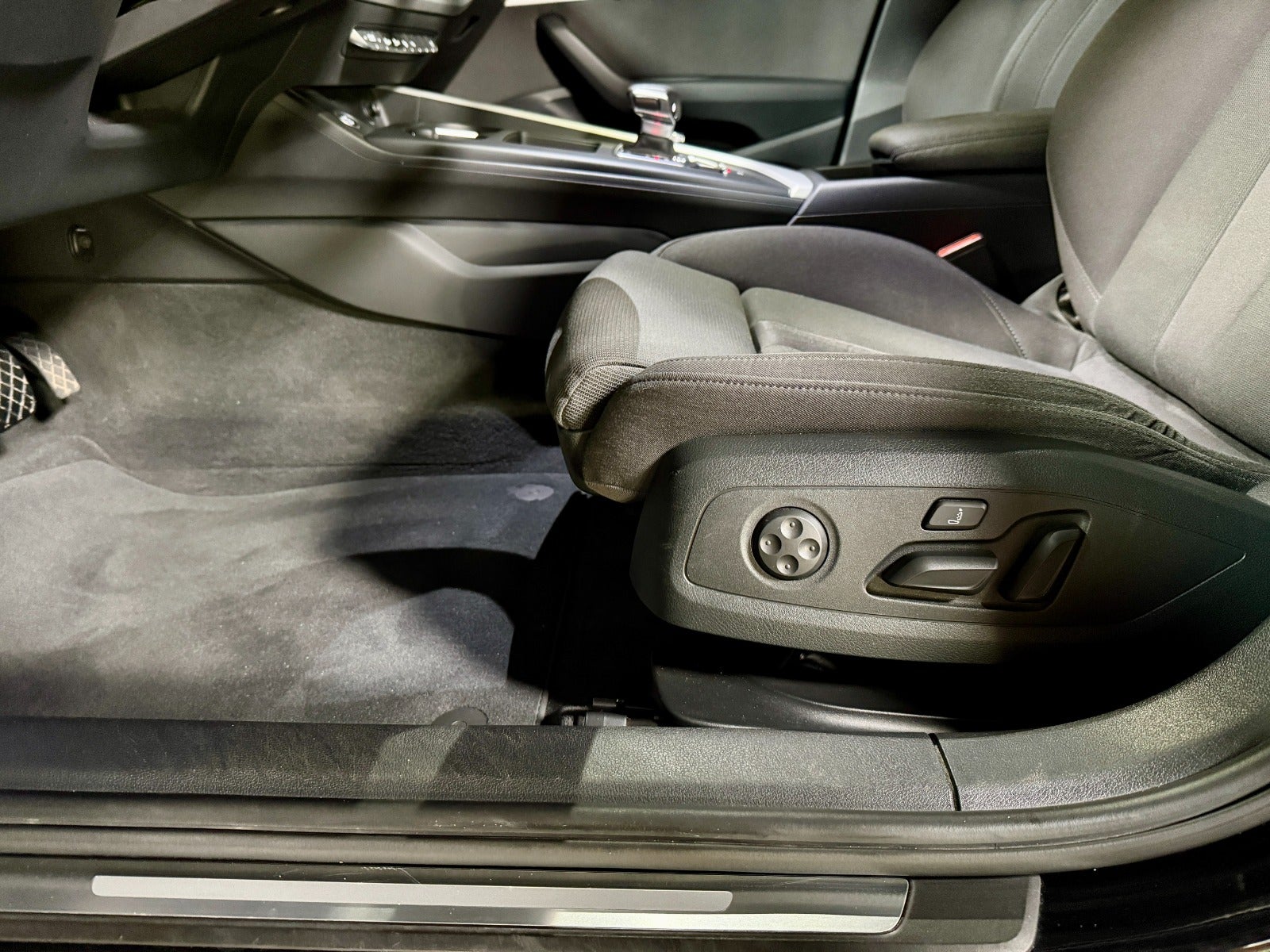 Billede af Audi A4 40 TFSi Prestige plus Avant S-tr.