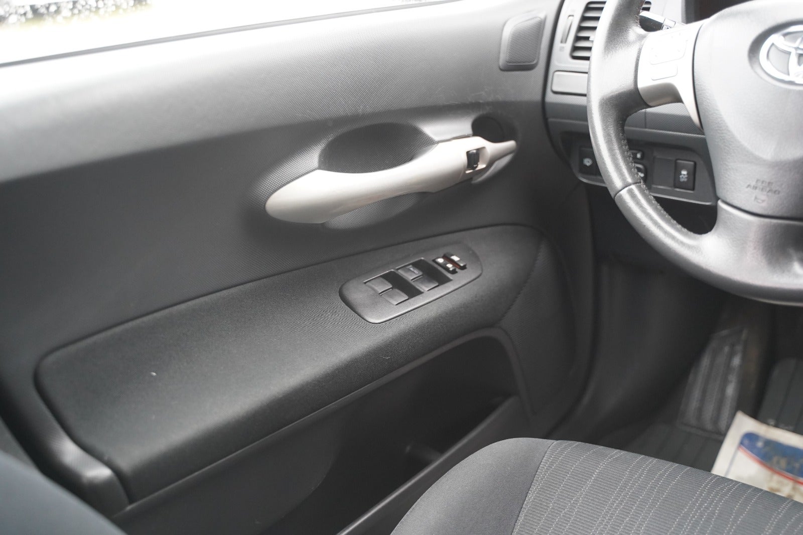 Billede af Toyota Auris 1,6 Luna