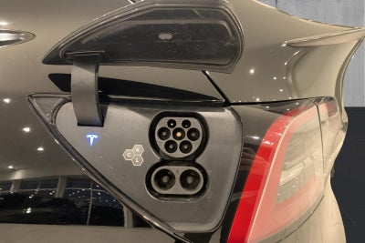 Tesla Model Y Performance AWD