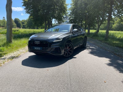 Audi Q8 50 TDi S-line quattro Tiptr. 5d