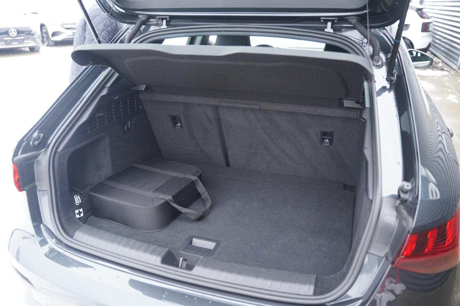 Billede af Audi A3 40 TFSi e Sportback S-tr.