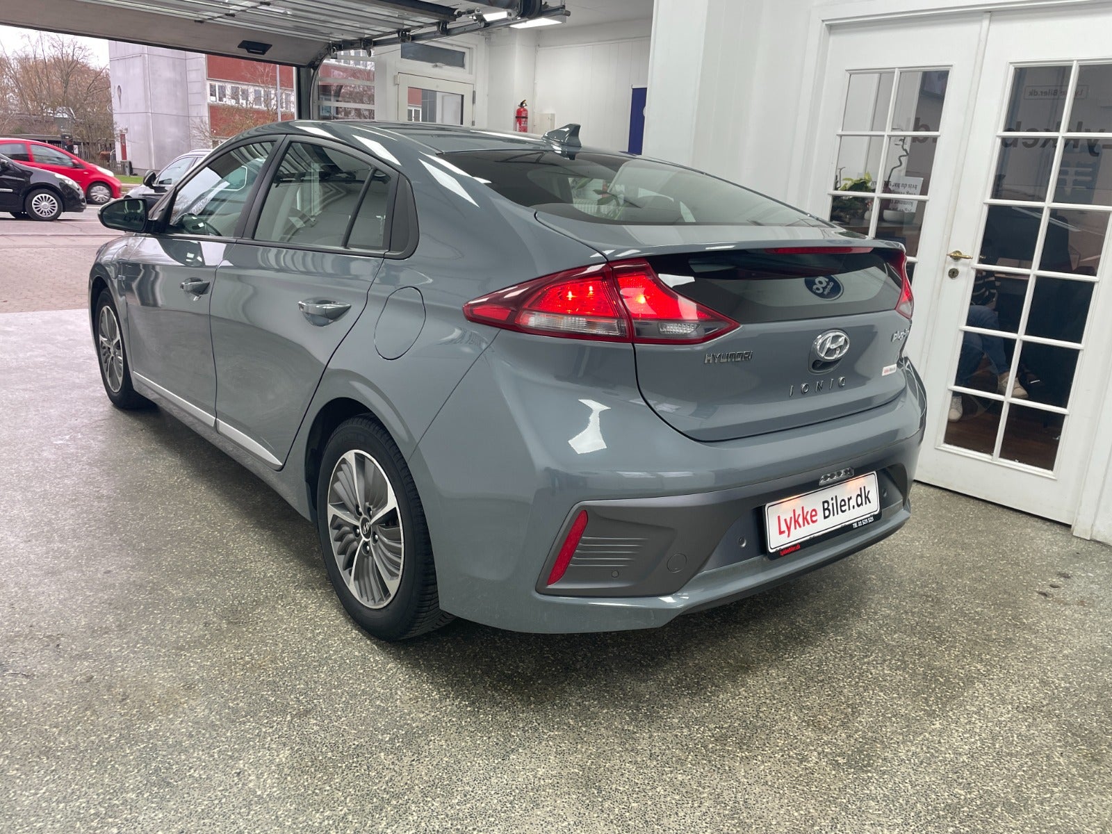 Hyundai Ioniq 2021