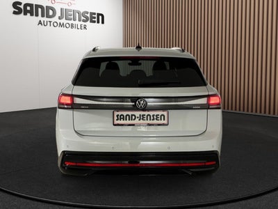 VW ID.7 Style Tourer Van