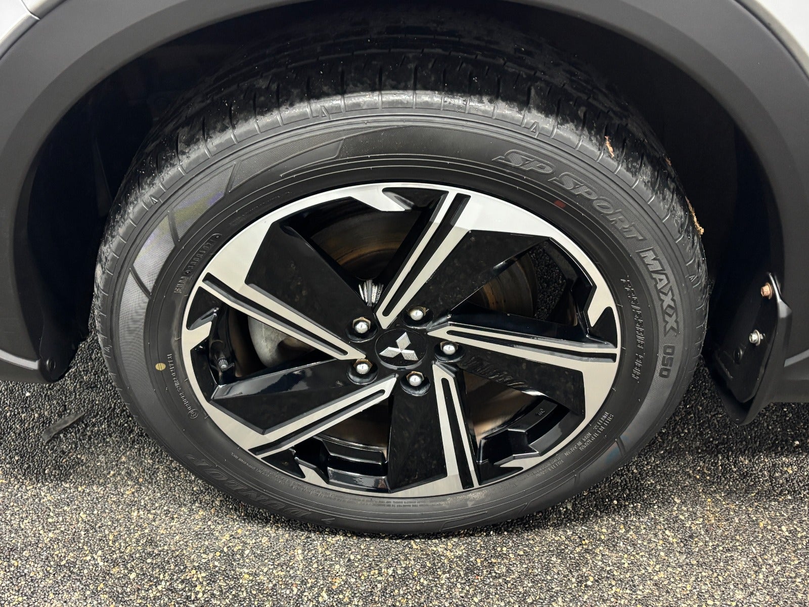 Billede af Mitsubishi Eclipse Cross 2,4 PHEV Intense CVT 4WD