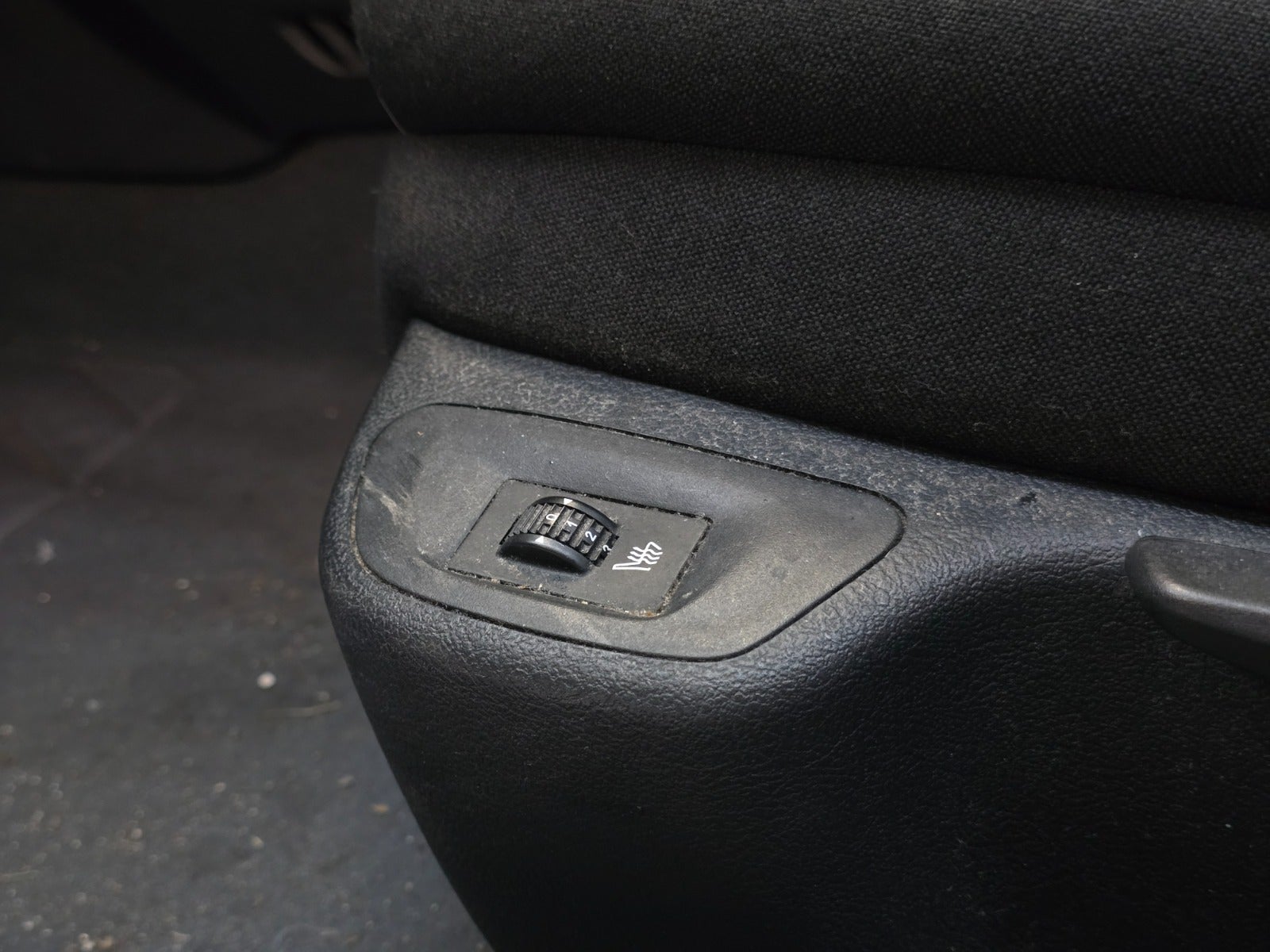 Billede af Peugeot 407 1,8 XR stc.