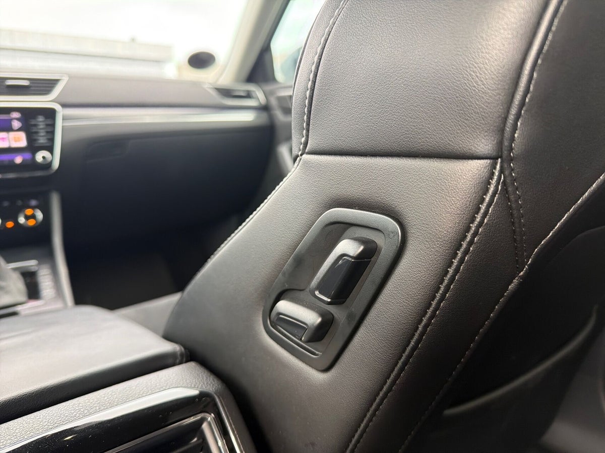 Skoda Superb TSi 190 Business Executive Combi DSG billede 21