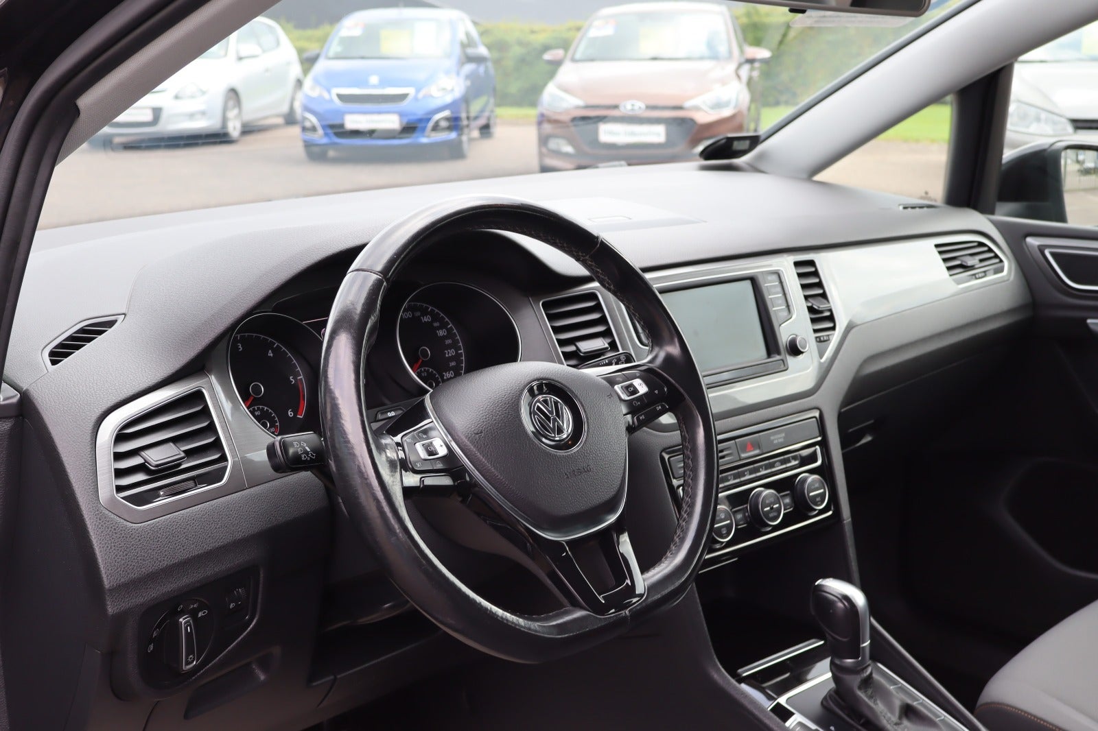Billede af VW Golf Sportsvan 1,6 TDi 110 Trendline DSG BMT