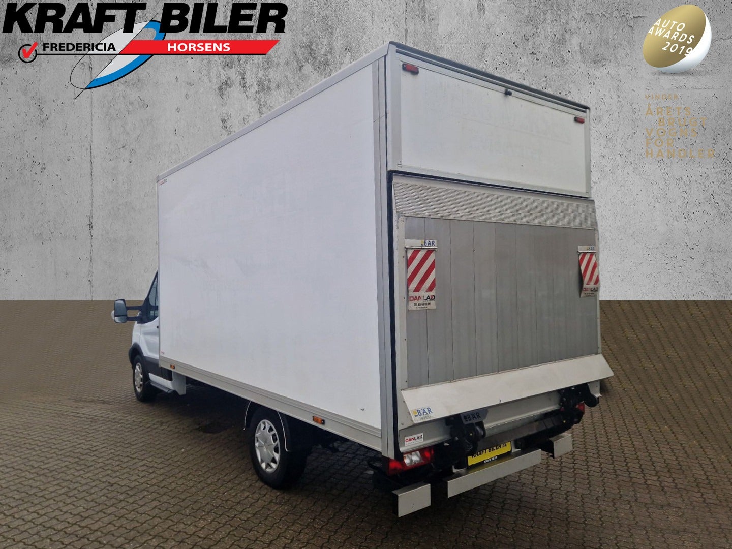 Billede af Ford Transit 350 L3 Chassis 2,0 TDCi 170 Alukasse m/lift aut. FWD